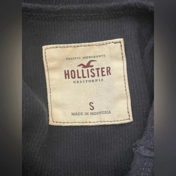 Bundle Of 3 Black Tank Tops American Eagle/Hollister XS/S - Picture 12 of 13